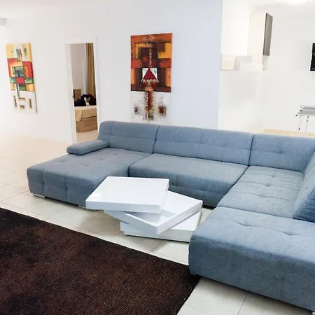 Casa Pari Вилла