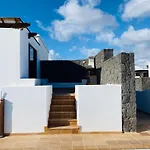 Casa Pari Βίλα *