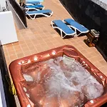 Casa Pari Βίλα *